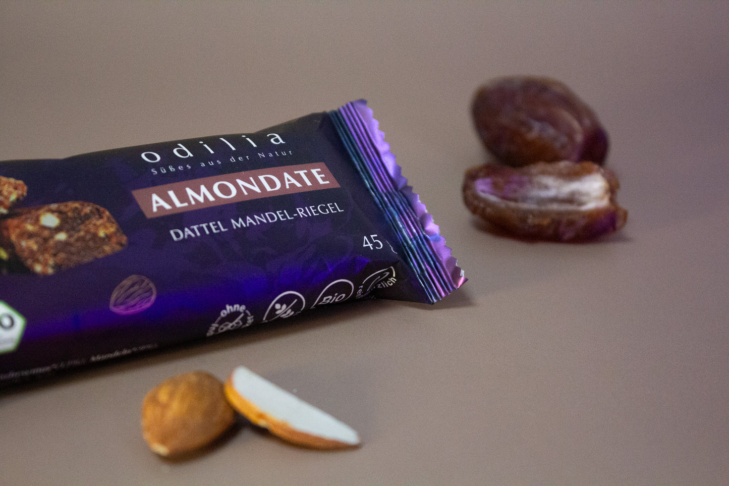 AlmonDate Bio Dattel-Mandelriegel